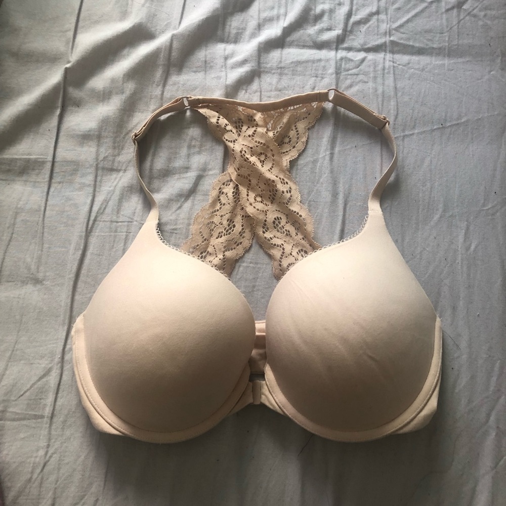 Victoria‘s Secret Light Push Up Perfect Shape Bra
